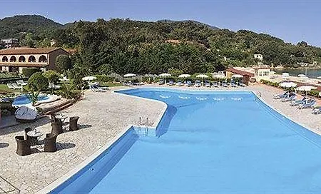 Del Golfo Ξενοδοχείο 4*