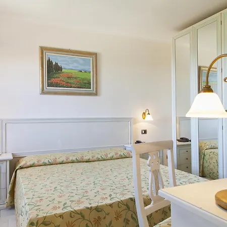 迪格尔佛酒店 酒店